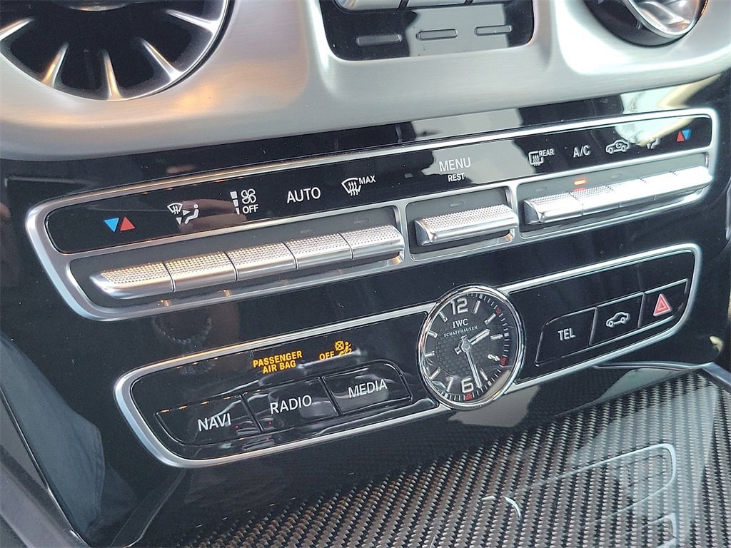 Used 2021 Mercedes-Benz G 63 AMG 4MATIC w/ Seat Comfort Package image 13