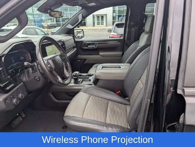 Used 2022 Chevrolet Silverado 1500 ZR2 w/ Technology Package AWD/4WD image 16