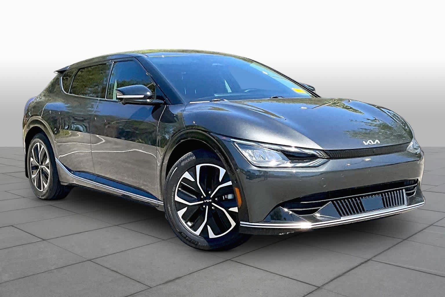 Used 2022 Kia EV6 Wind w/ Wind Technology Package image 2