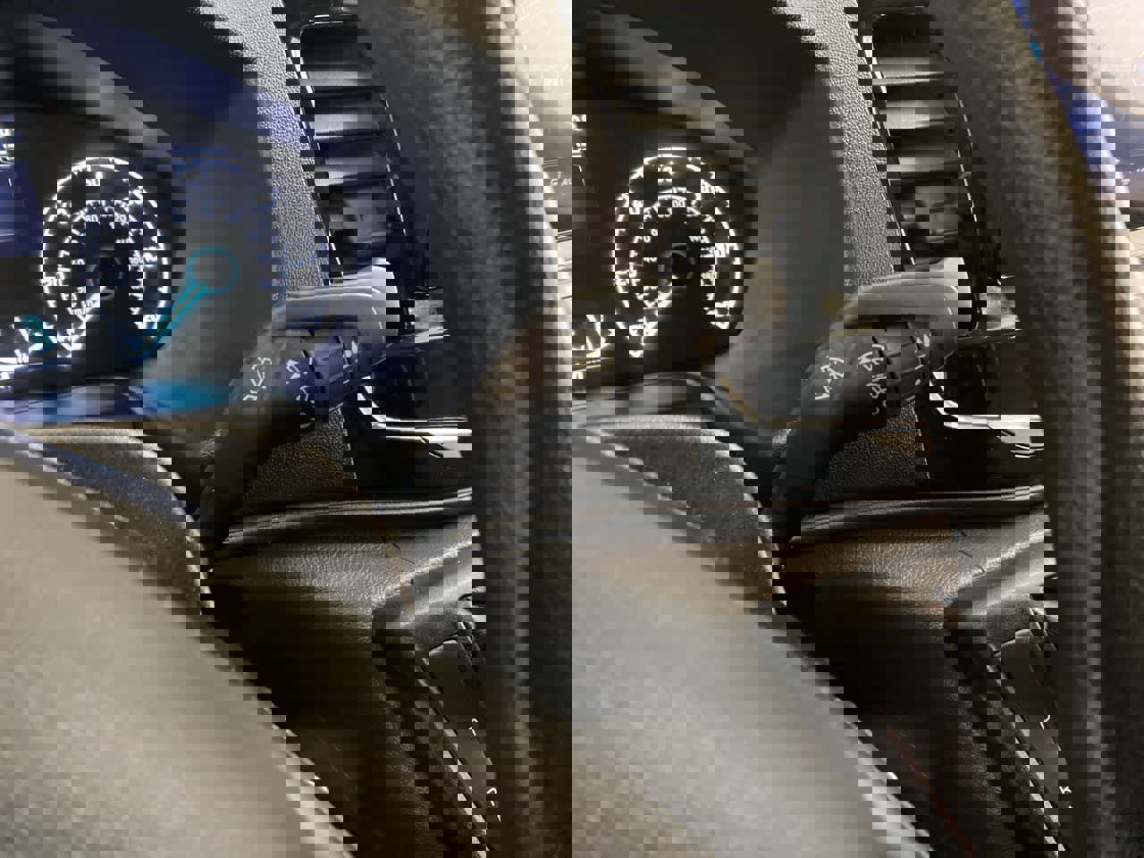 Used 2023 Ford Transit 350 XLT image 22