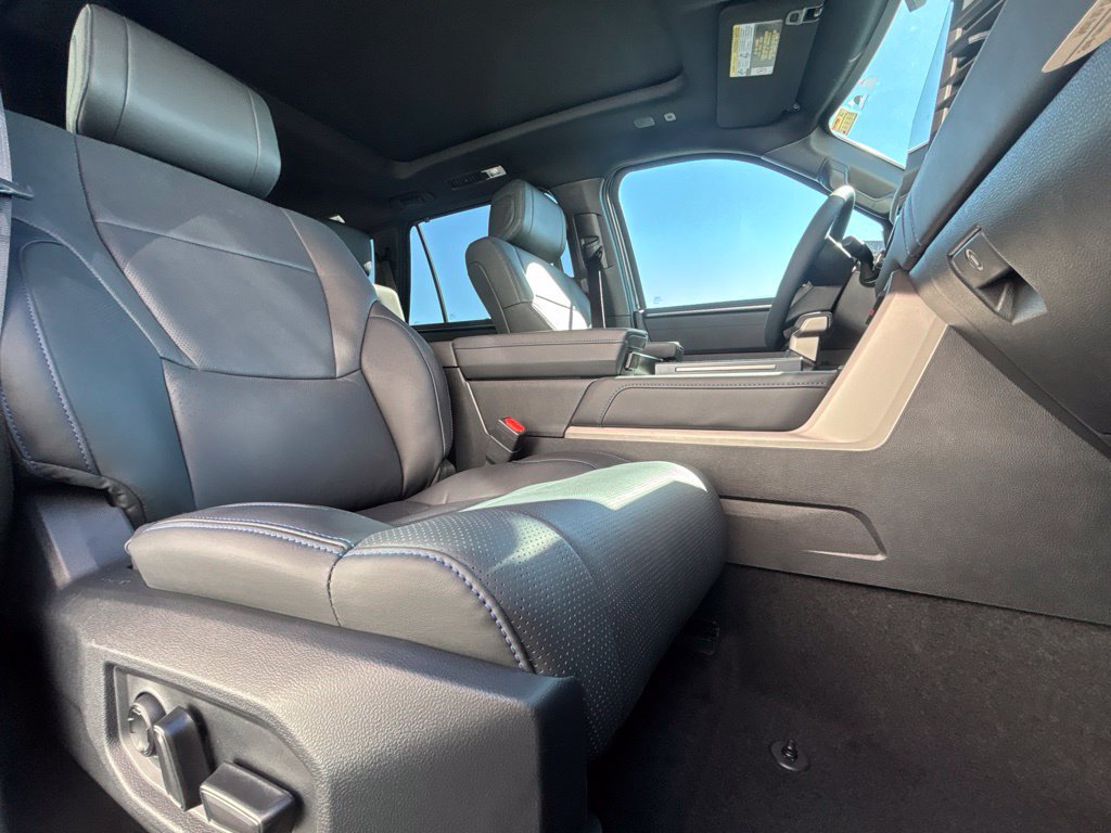 New 2026 Toyota Sequoia Platinum AWD/4WD image 31