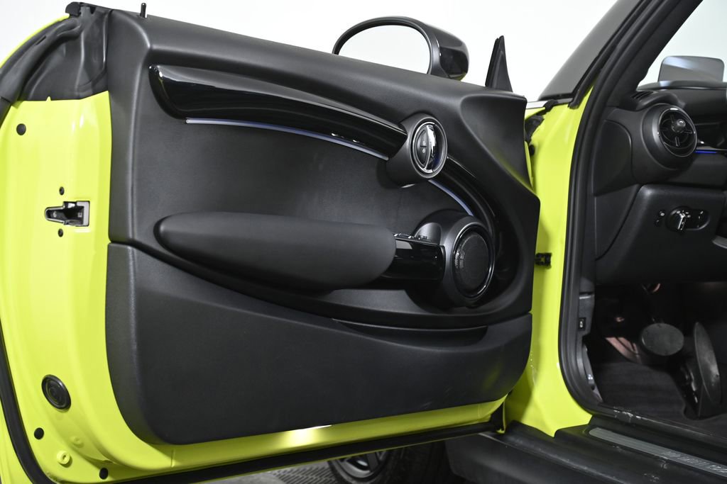 Certified 2024 MINI Cooper S image 30