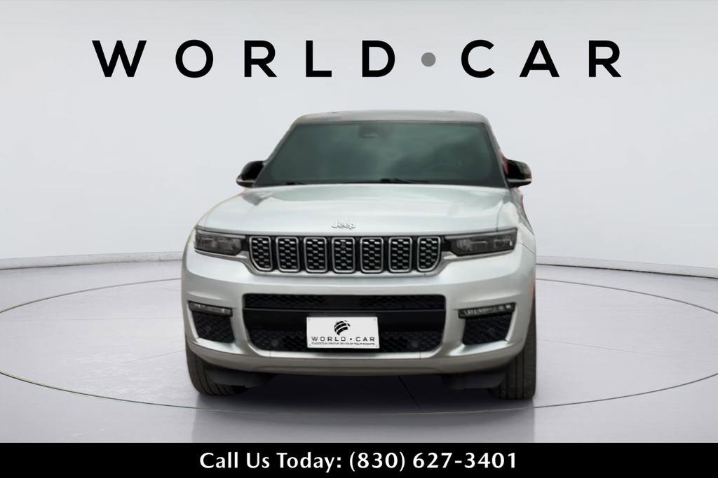 Used 2021 Jeep Grand Cherokee L Summit w/ Luxury Tech Group V image 3