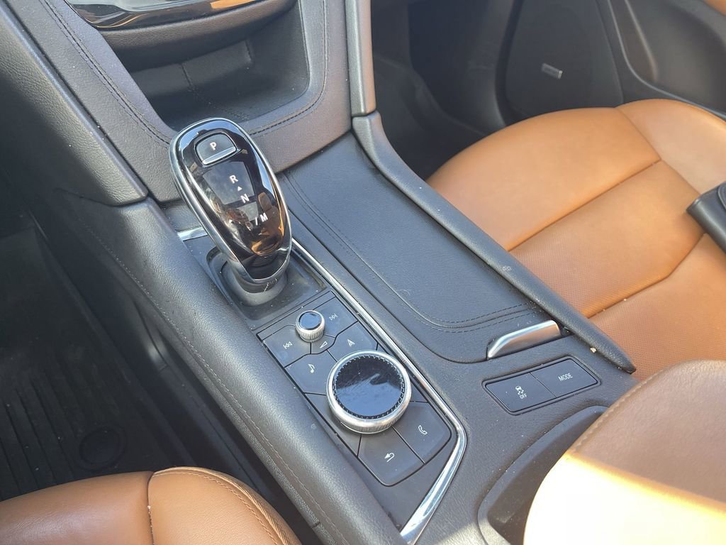 Certified 2023 Cadillac XT5 Premium Luxury w/ LPO, Floor Liner Package image 24