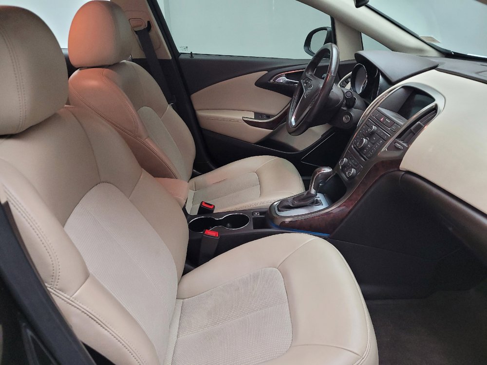 Used 2014 Buick Verano FWD image 21