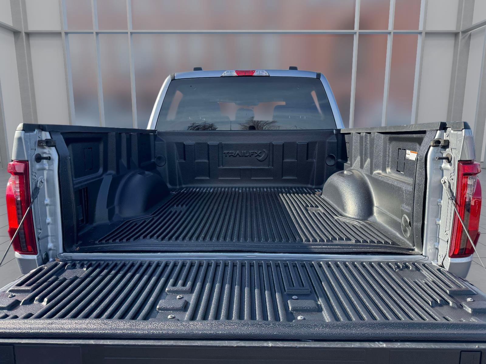 Used 2024 Ford F150 XLT w/ Mobile Office Package image 9