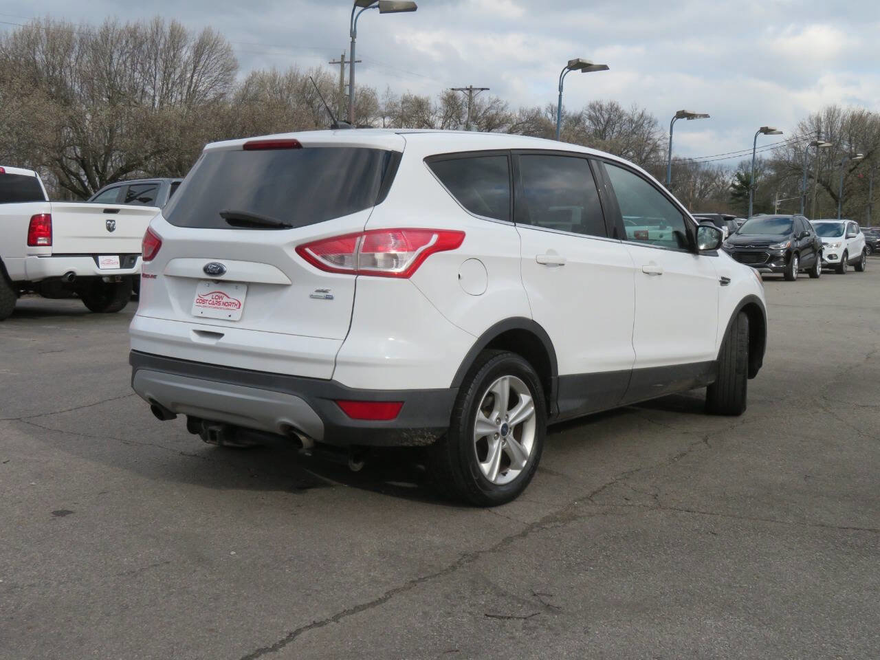 Used 2016 Ford Escape SE image 4