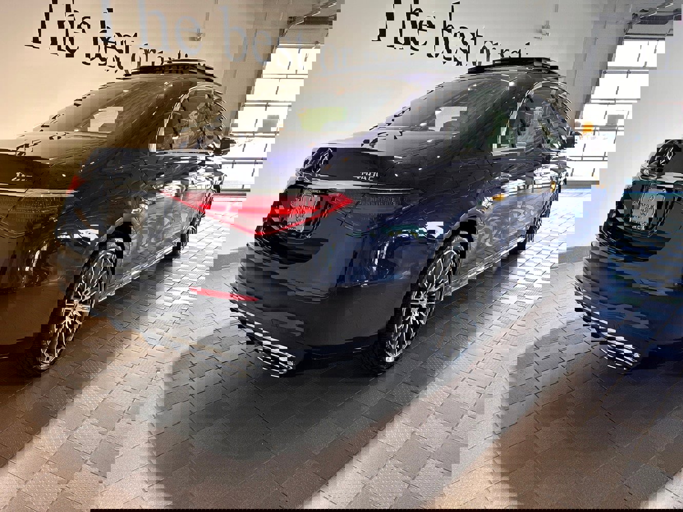 New 2026 Mercedes-Benz S 580 4MATIC Sedan image 4