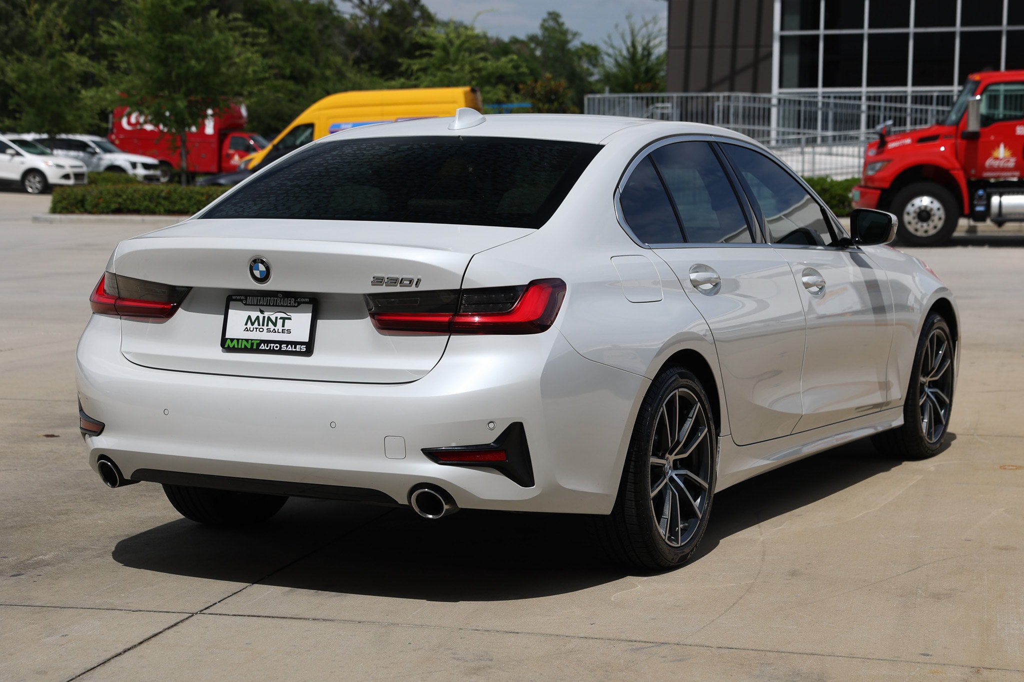 Used 2022 BMW 330i Sedan w/ Premium Package RWD image 15
