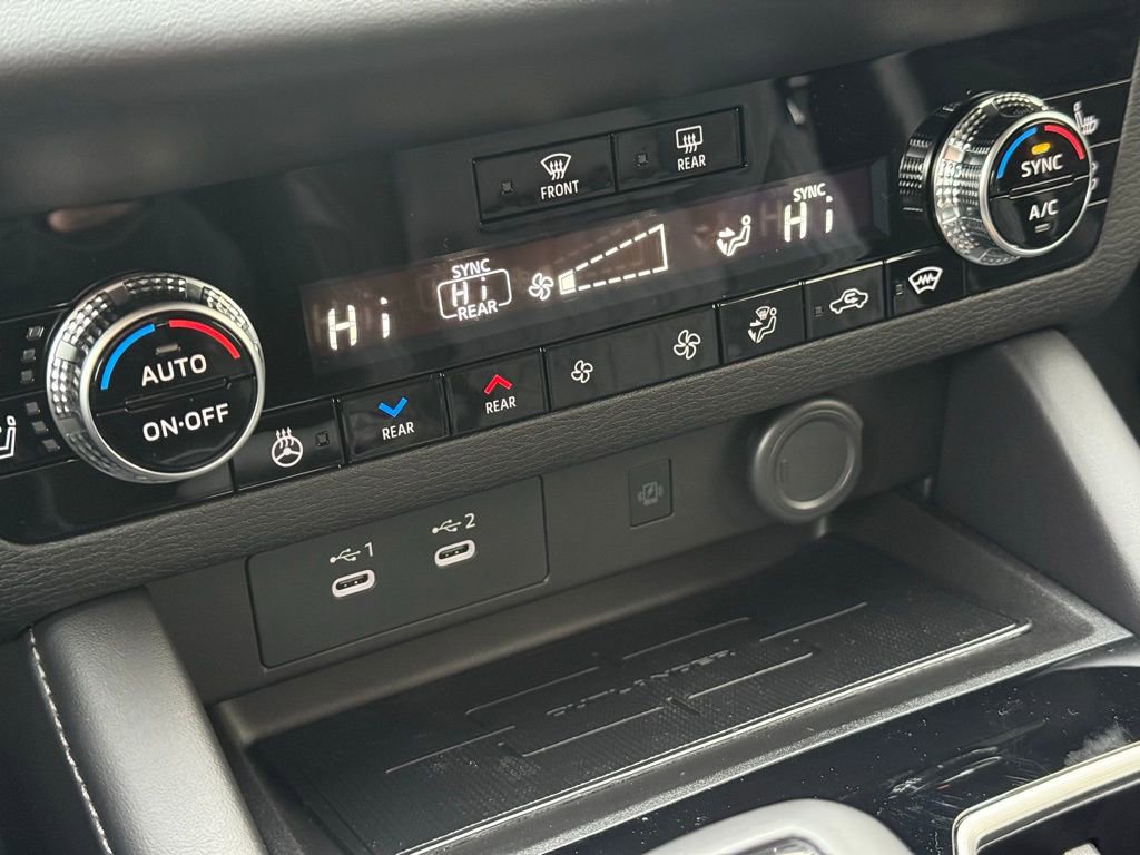 New 2026 Mitsubishi Outlander SEL image 16