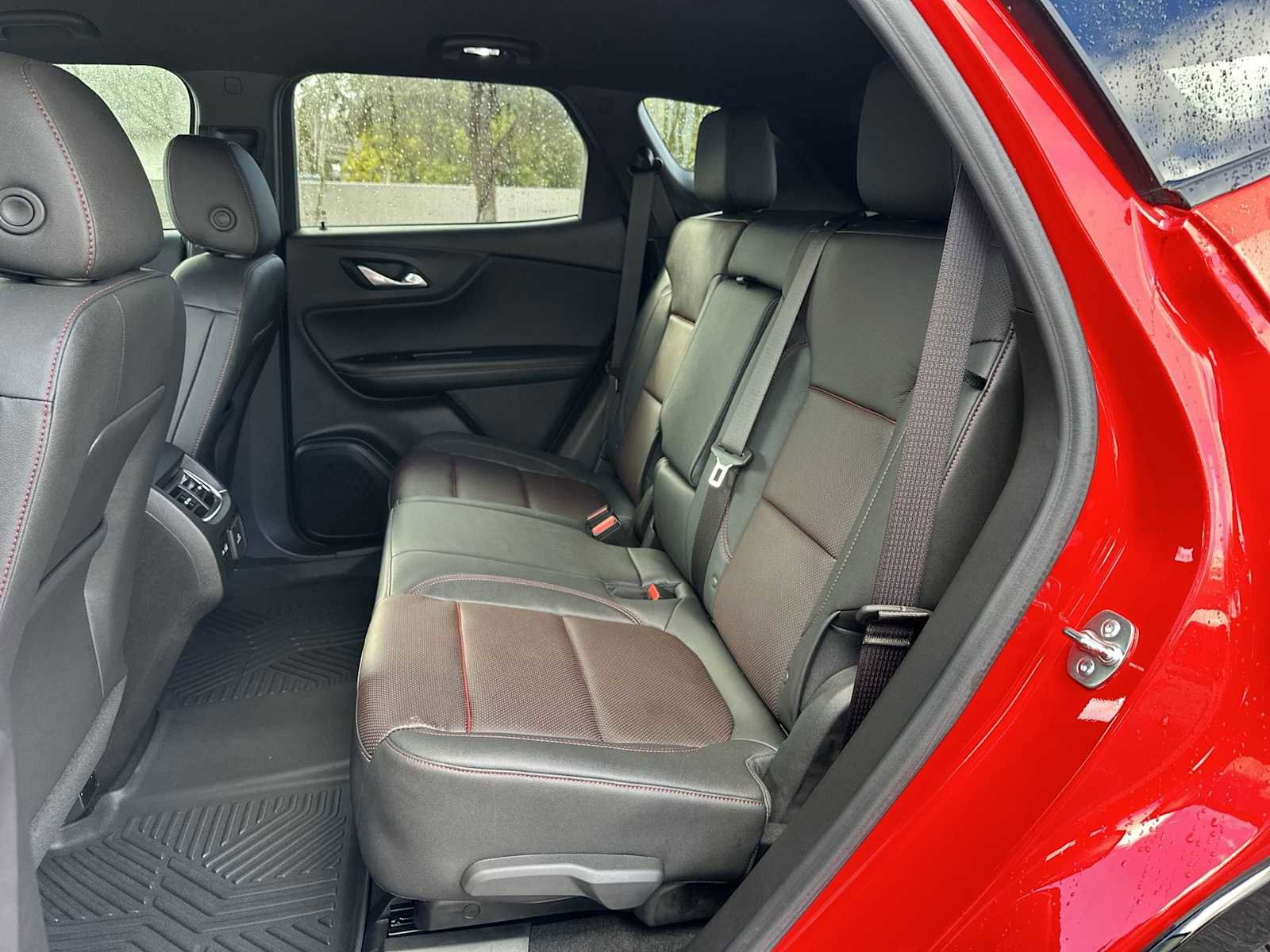 Certified 2024 Chevrolet Blazer RS w/ Driver Confidence II Package image 17