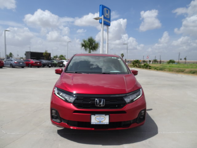 New 2027 Honda Odyssey Touring image 2