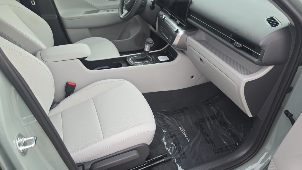 New 2027 Hyundai Kona SEL Sport FWD image 13