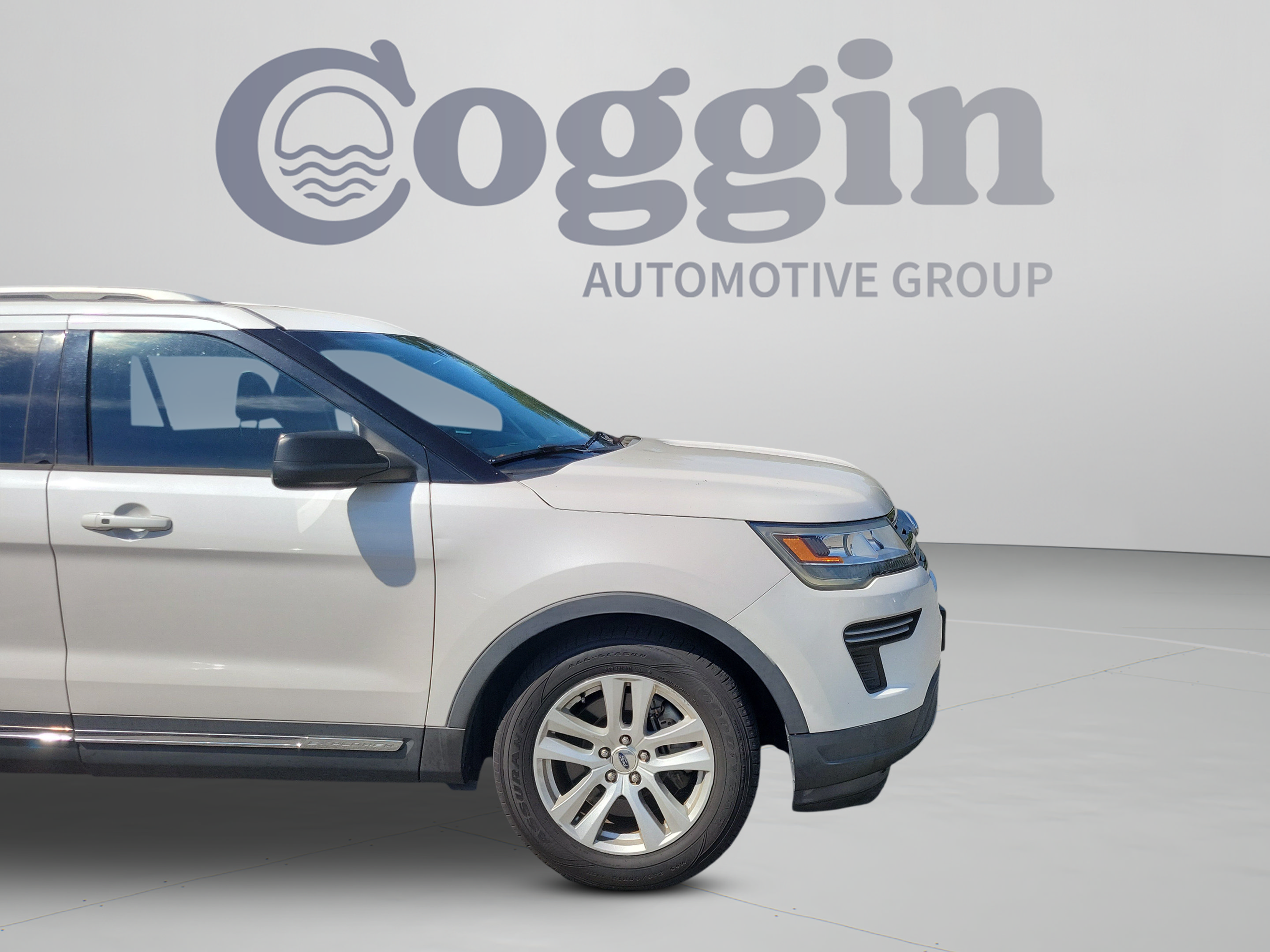 Used 2019 Ford Explorer XLT w/ Class III Trailer Tow Package FWD image 13