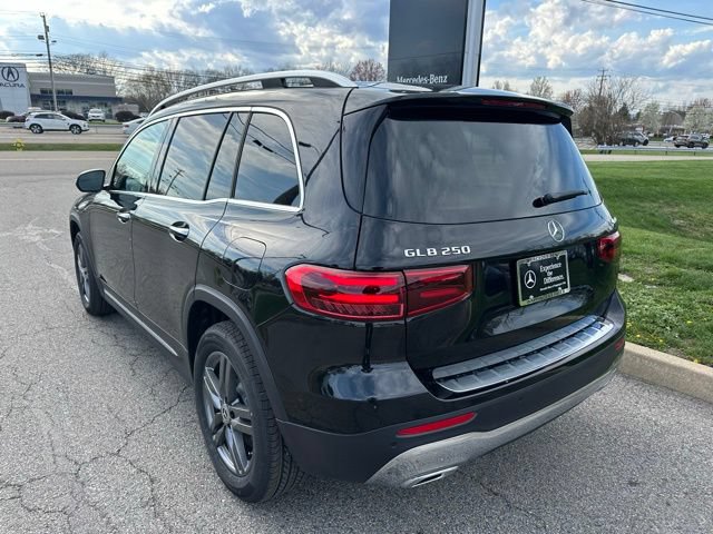 New 2026 Mercedes-Benz GLB 250 4MATIC image 3