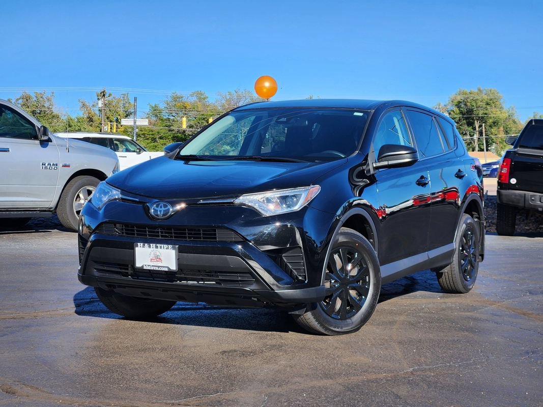Used 2018 Toyota RAV4 LE w/ All Weather Liner Package AWD/4WD image 1