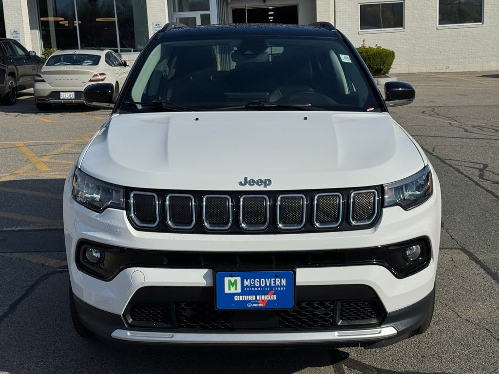 Used 2022 Jeep Compass Limited w/ Sun and Sound Group image 9