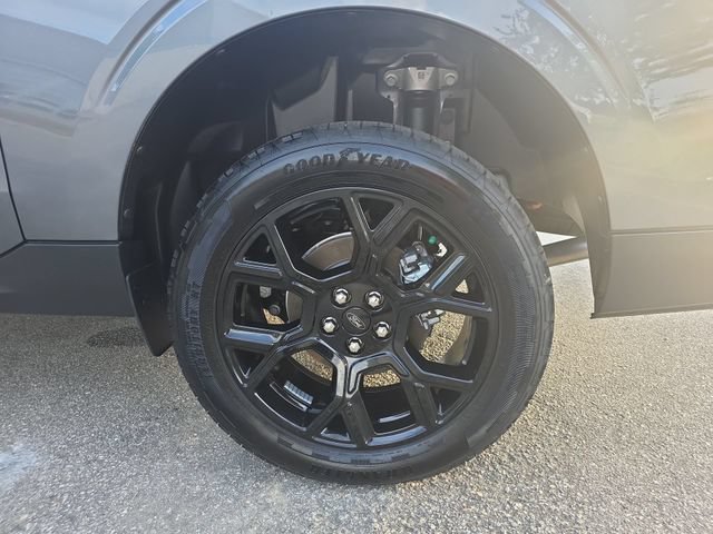 New 2026 Ford Maverick Lariat w/ Black Appearance Package AWD/4WD image 33