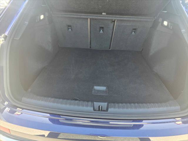 Used 2023 Audi Q4 e-tron Prestige AWD/4WD image 16