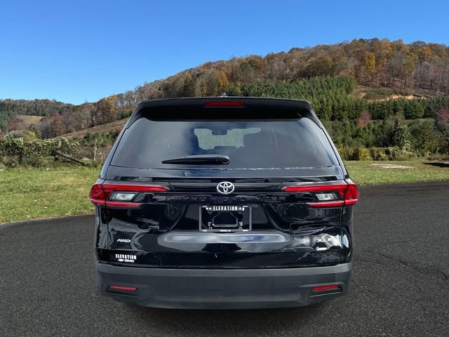 Used 2025 Toyota Grand Highlander AWD image 6