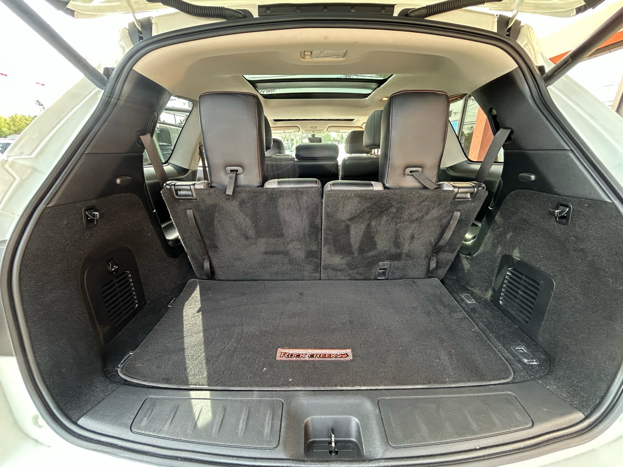 Used 2020 Nissan Pathfinder SL image 26
