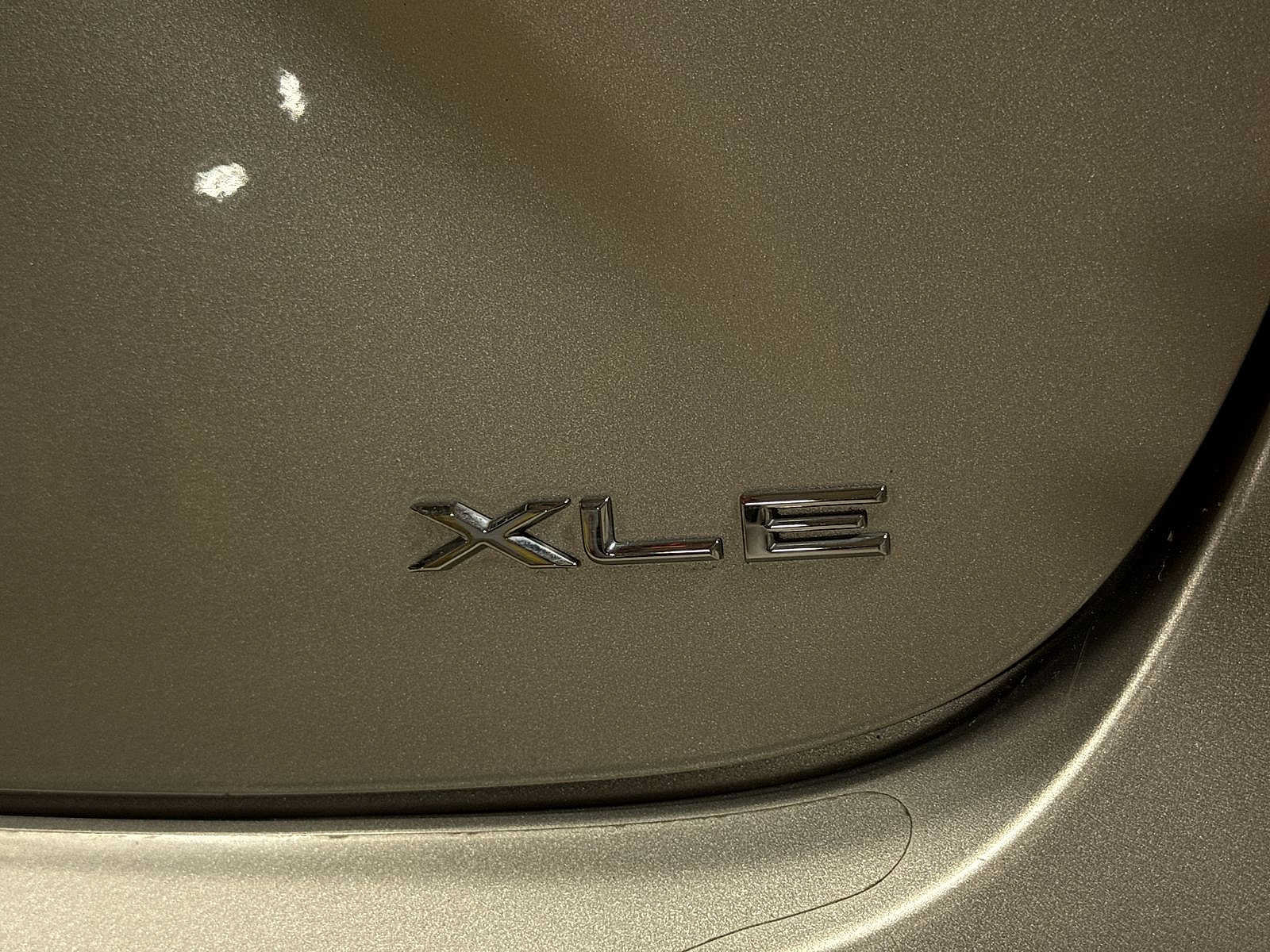 Used 2016 Toyota Avalon XLE w/ Protection Package FWD image 25