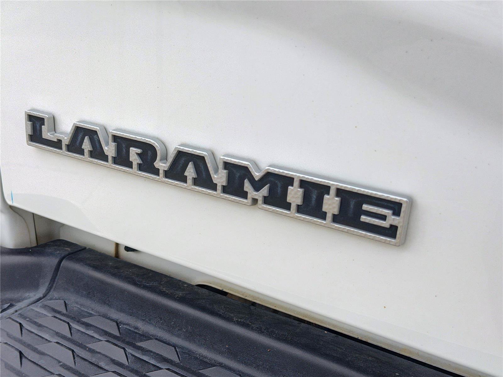 Used 2024 RAM 2500 Laramie AWD/4WD image 6