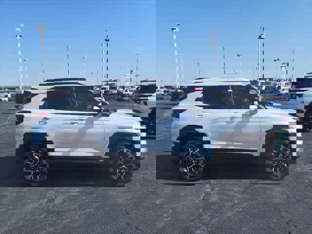New 2025 Chevrolet TrailBlazer ACTIV w/ Convenience Package image 2