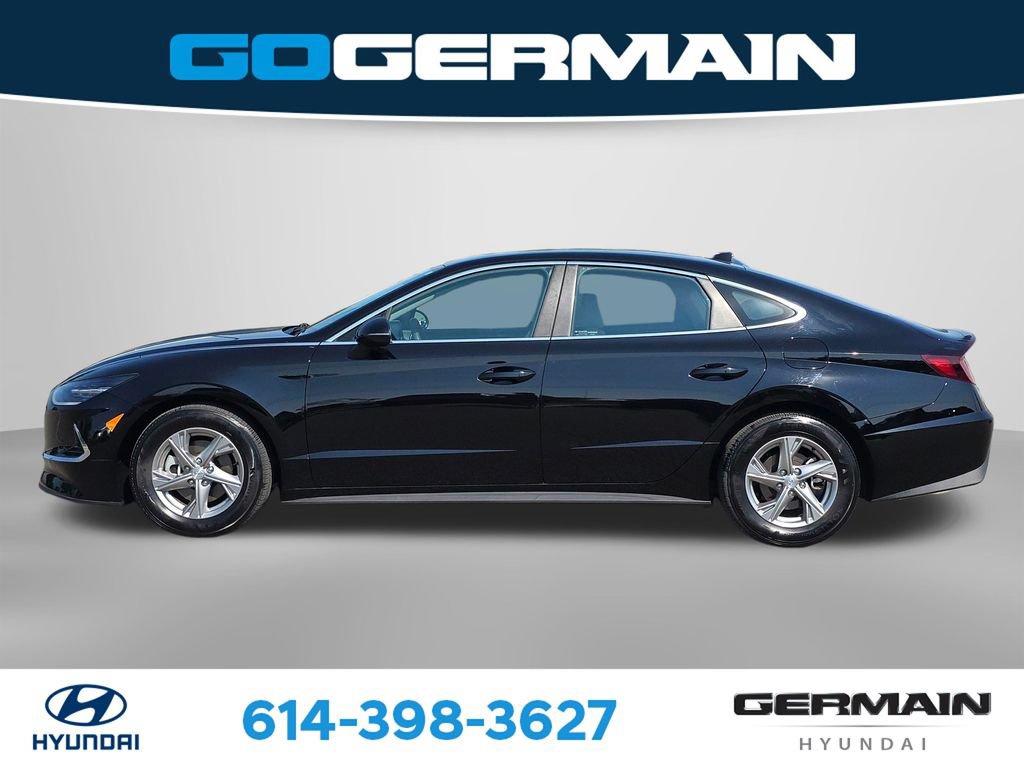 Used 2023 Hyundai Sonata SE w/ Cargo Package FWD image 12
