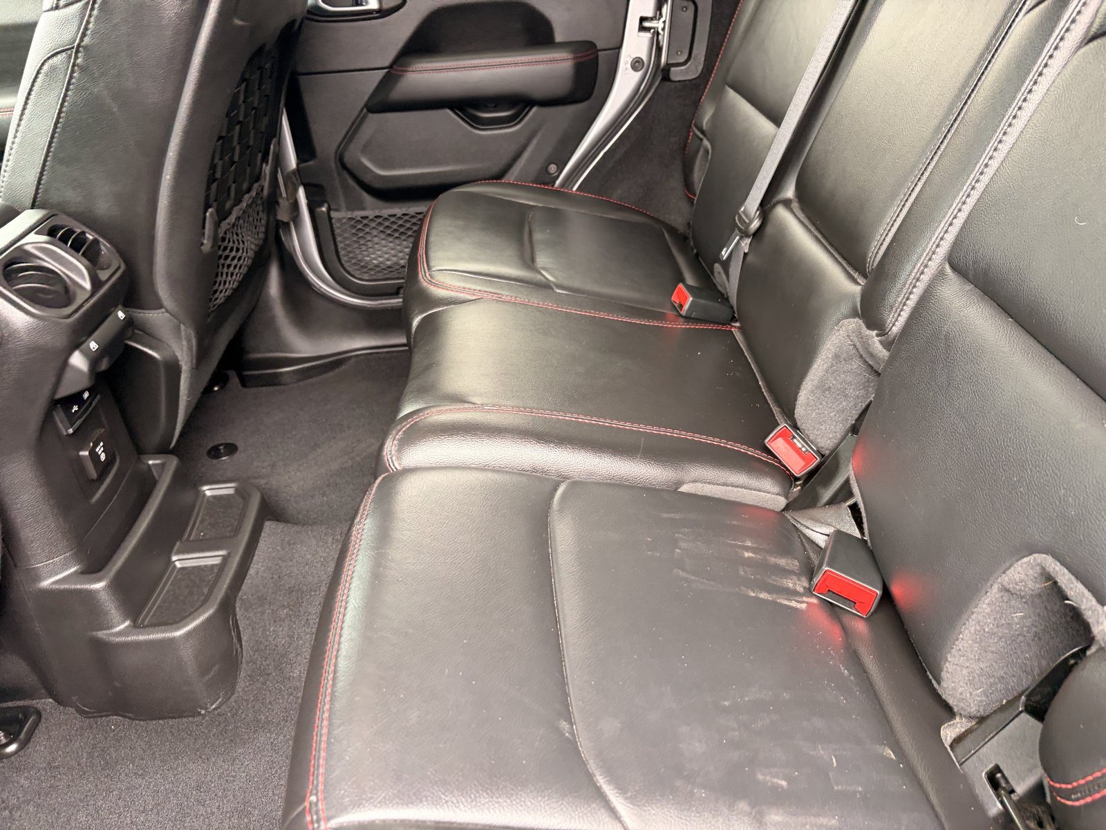 Used 2020 Jeep Wrangler Unlimited Rubicon AWD/4WD image 15