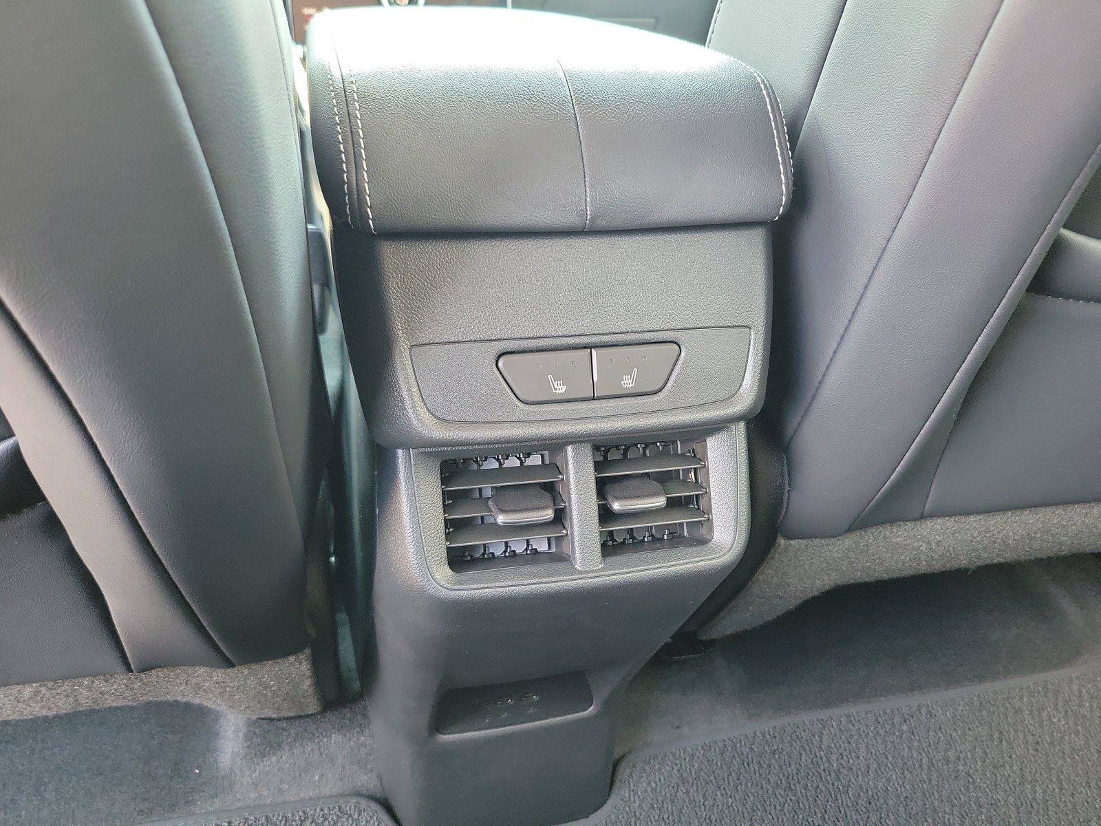 New 2027 GMC Terrain Denali w/ LPO, Black Badging Package AWD/4WD image 8