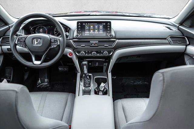 Used 2018 Honda Accord EX image 19