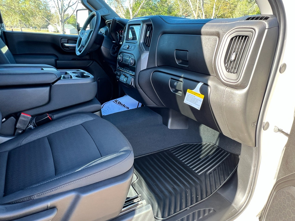 New 2026 Chevrolet Silverado 2500 Custom w/ Custom Value Package image 28