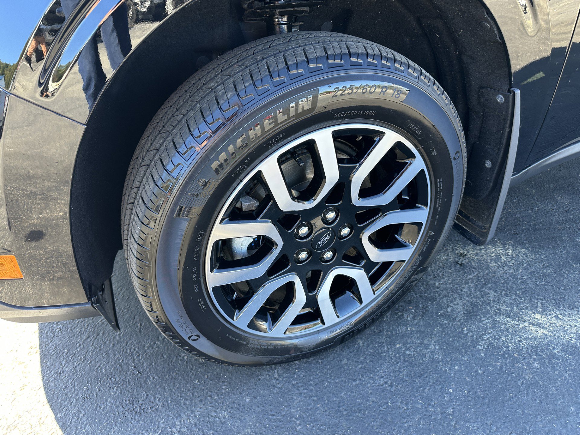 Used 2024 Ford Maverick Lariat image 9