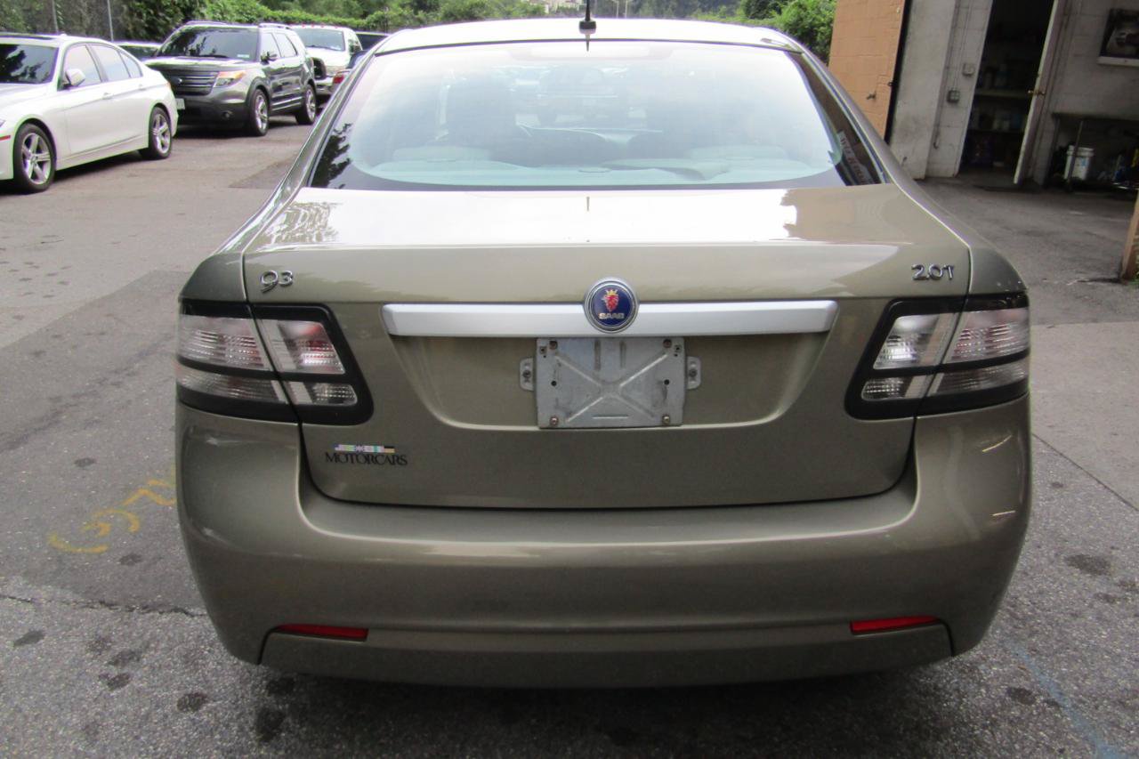Used 2008 Saab 9-3 2.0T w/ Cold Weather Package FWD image 11