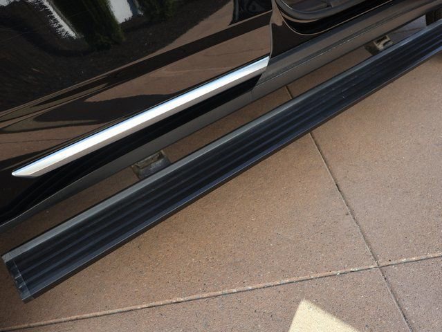 Certified 2024 GMC Yukon Denali w/ Advanced Technology Package AWD/4WD image 8