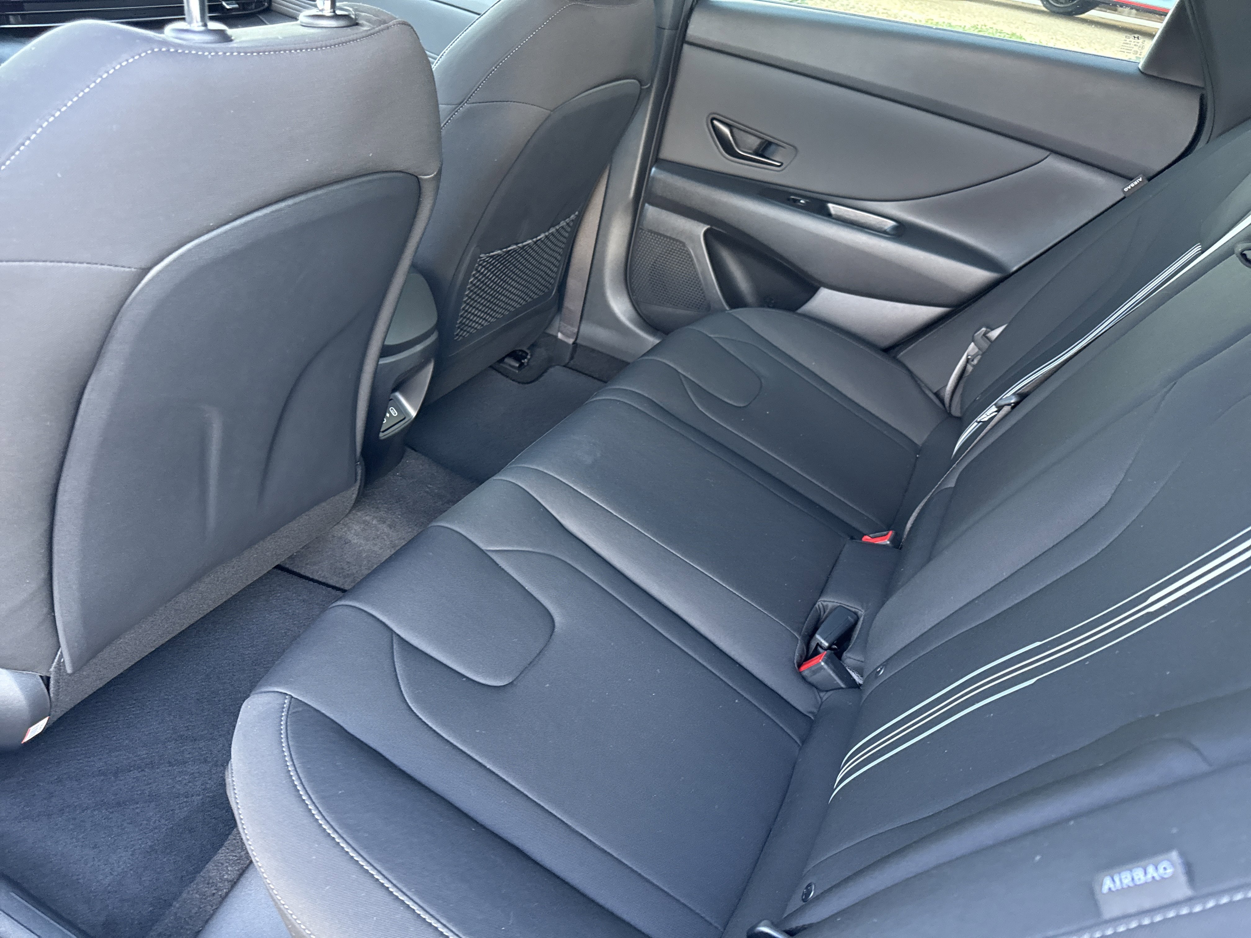 New 2026 Hyundai Elantra SEL Sport Premium image 12