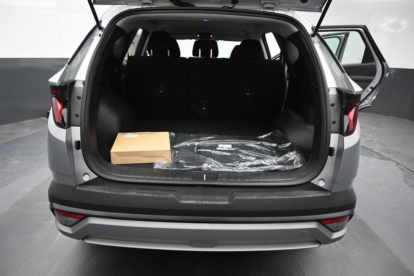 New 2026 Hyundai Tucson Blue SE AWD/4WD image 14