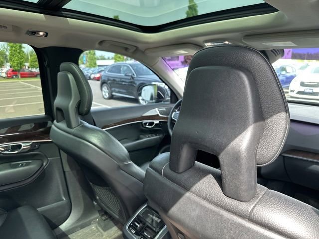 Used 2016 Volvo XC90 T6 Momentum AWD/4WD image 14