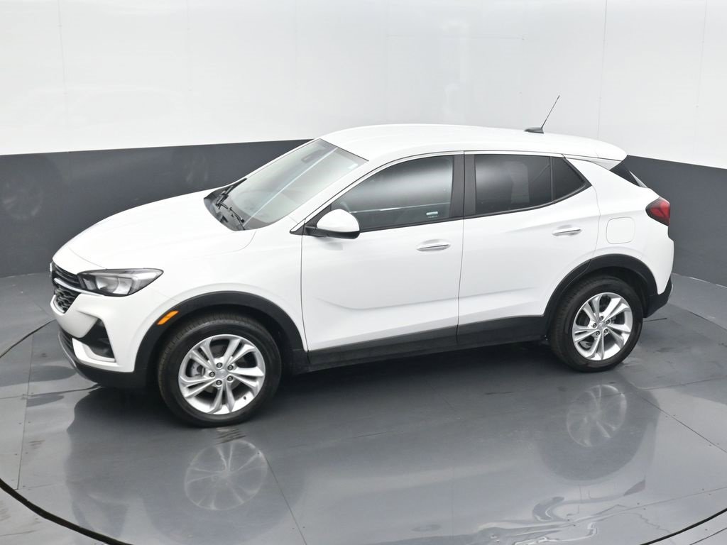 Used 2023 Buick Encore GX Preferred w/ Cold Weather Comfort Package image 12