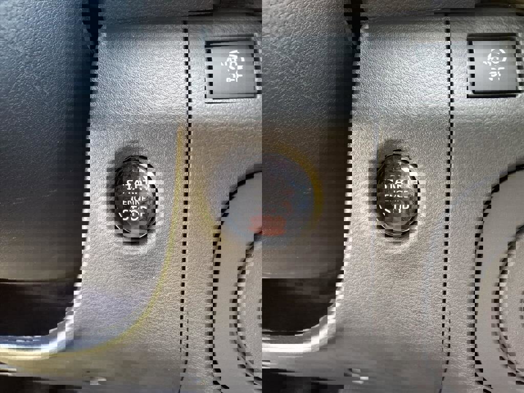 New 2026 Nissan Frontier Pro-X w/ Pro-X Convenience Package image 9