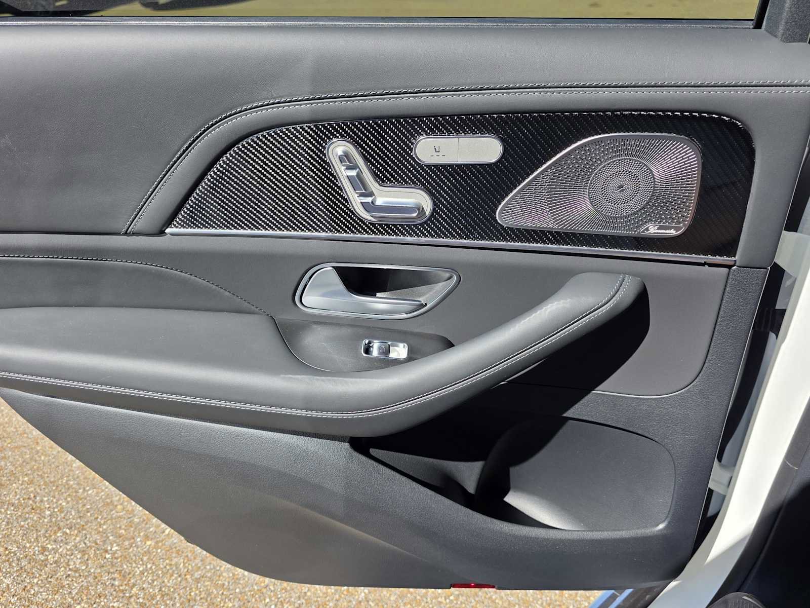 New 2026 Mercedes-Benz GLS 63 AMG 4MATIC image 21