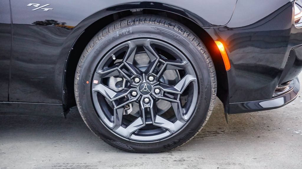New 2026 Dodge Charger R/T w/ Blacktop Package AWD/4WD image 11