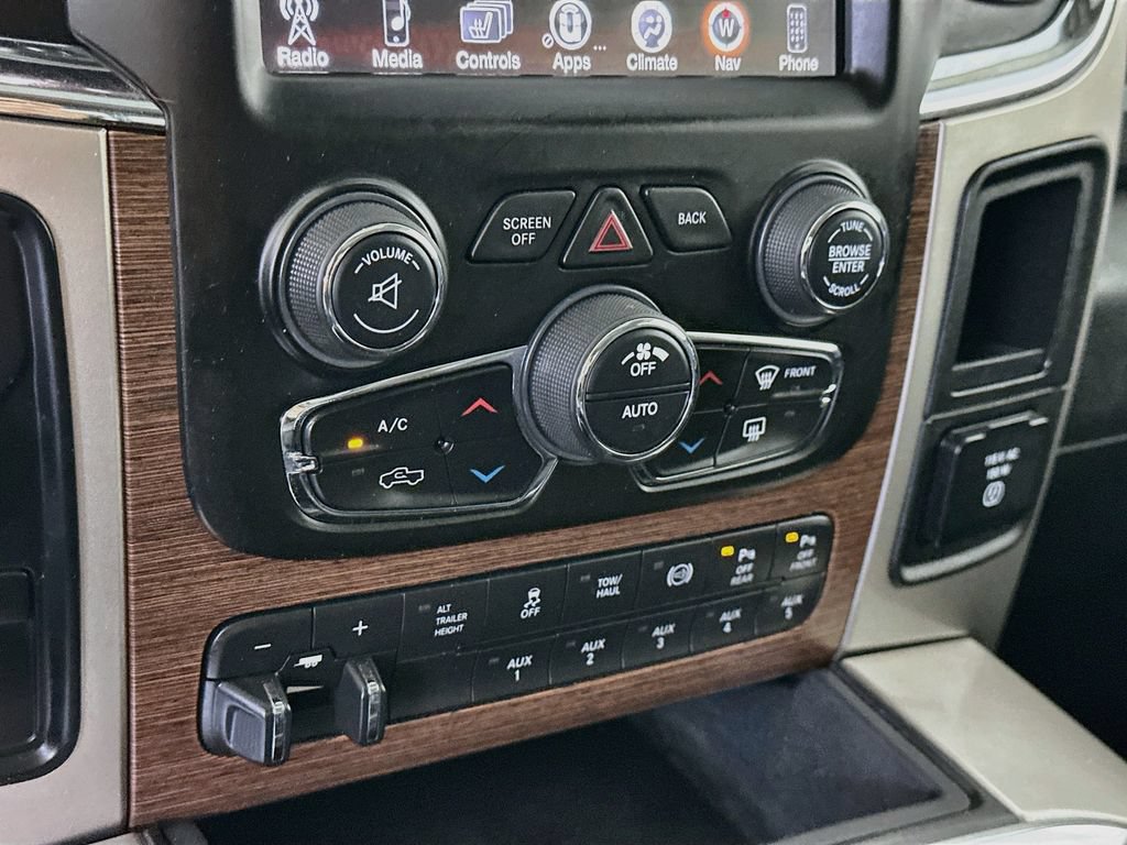 Used 2017 RAM 2500 Laramie w/ Sport Appearance Group AWD/4WD image 18