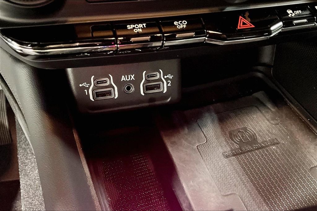 Used 2024 Dodge Durango R/T image 31