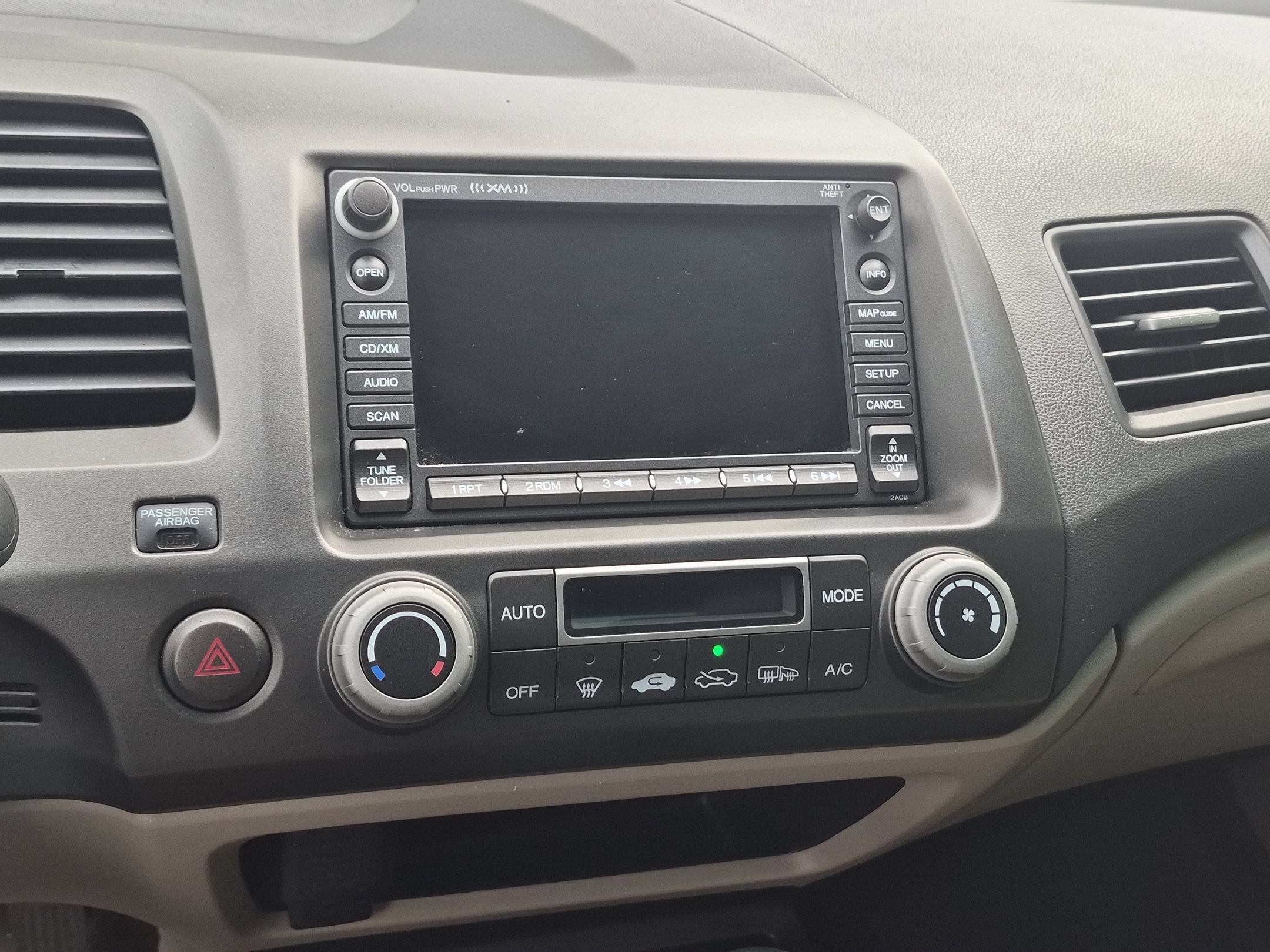 Used 2010 Honda Civic Hybrid Sedan image 19