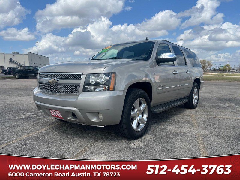 Used 2009 Chevrolet Suburban LTZ RWD image 1