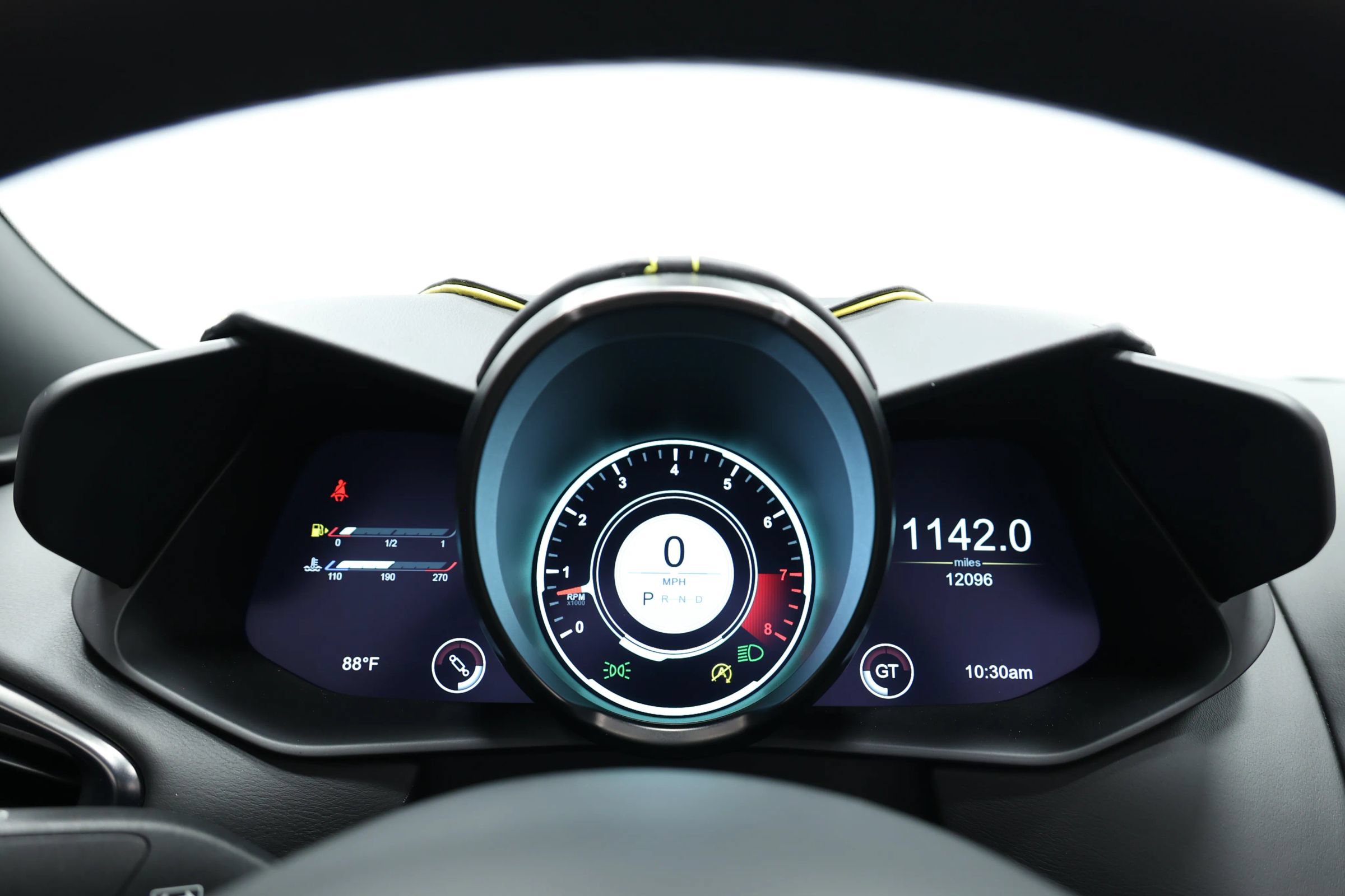 Used 2021 Aston Martin DBS Superleggera Volante RWD image 36