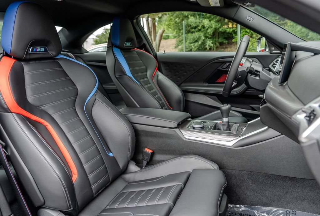 Used 2025 BMW M2 w/ Lighting Package RWD image 21