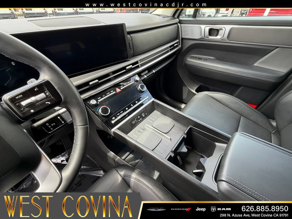 Used 2025 Hyundai Santa Fe SEL AWD/4WD image 22